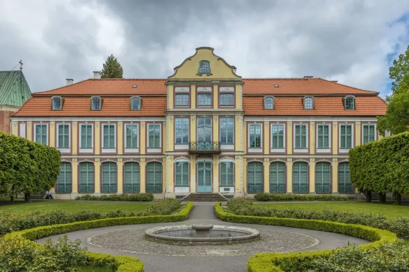 Pałac Opatów w Parku Oliwskim